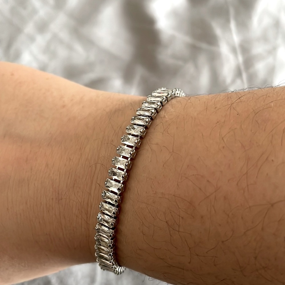 Fashion jewelry bracelet